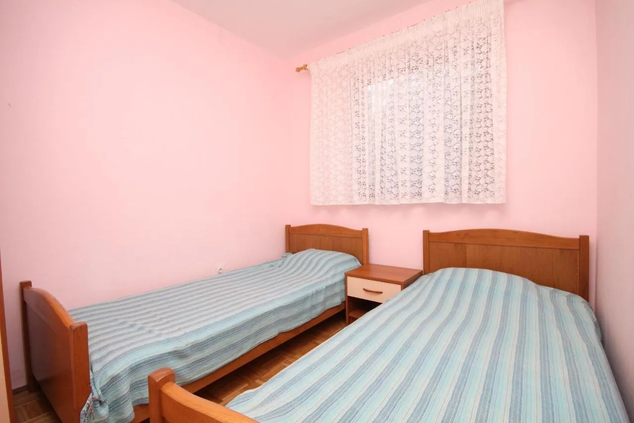 Apartments With A Parking Space Povljana, Pag - 6297